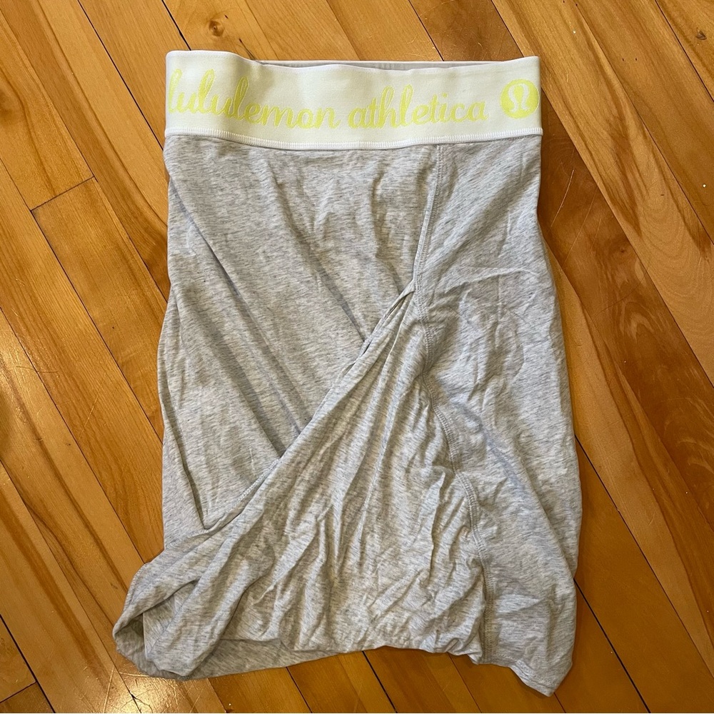 Y2K Lululemon skirt
